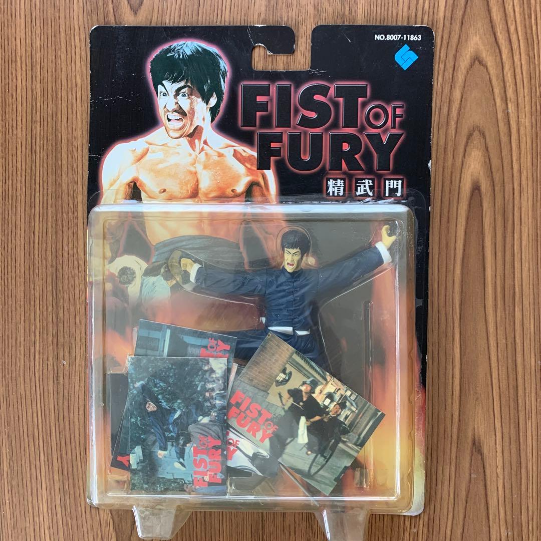 ブルースリーフィギュア4体，雑誌五冊セット