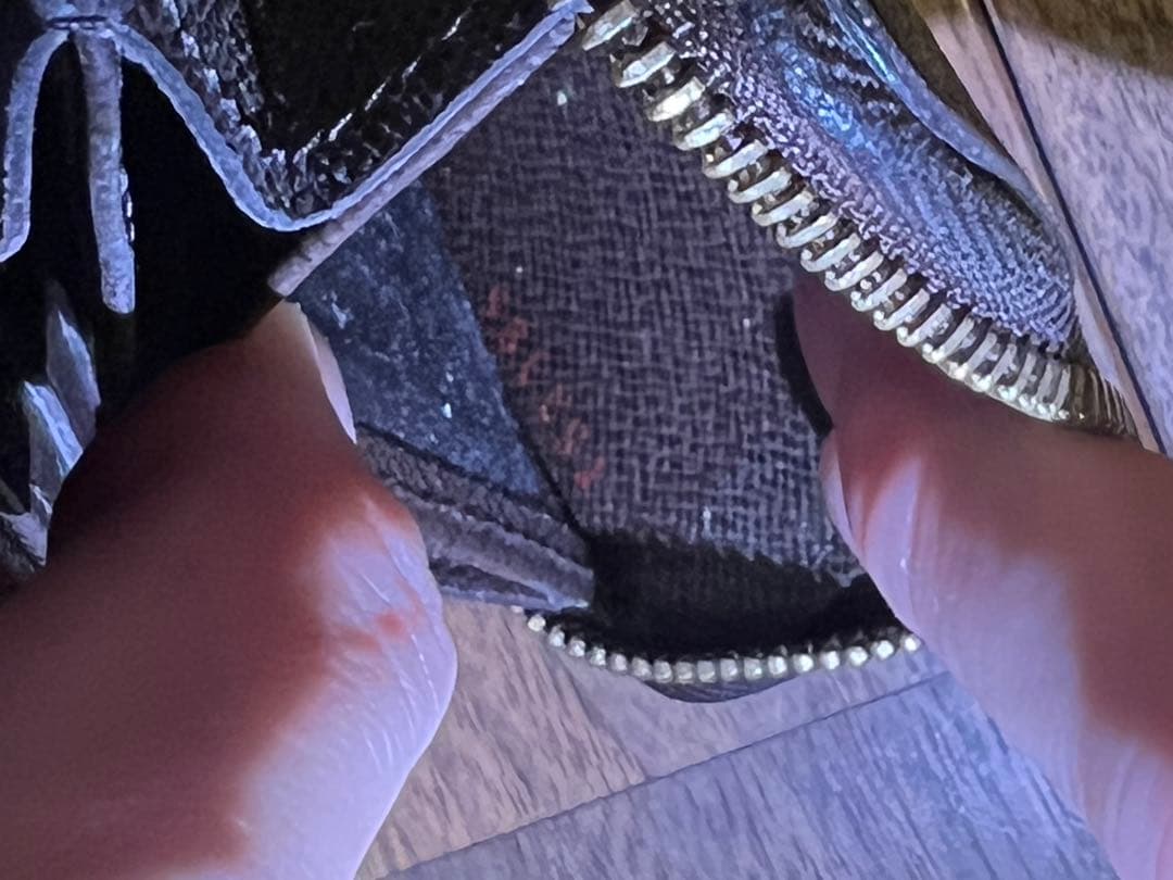 ルイヴィトン ダミエ エベヌ ジッピーパース 小銭入れ　財布