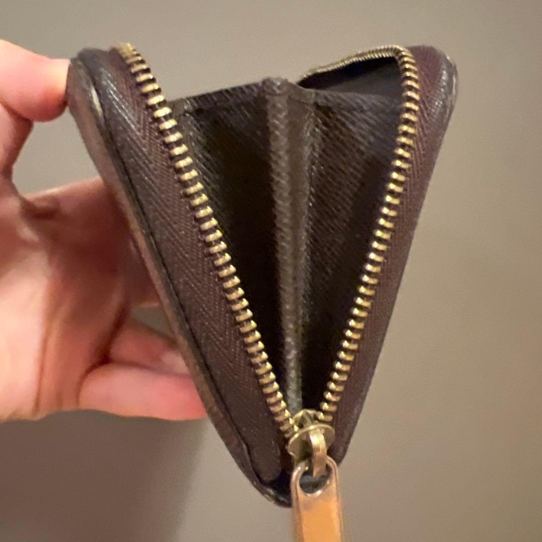 ルイヴィトン ダミエ エベヌ ジッピーパース 小銭入れ　財布