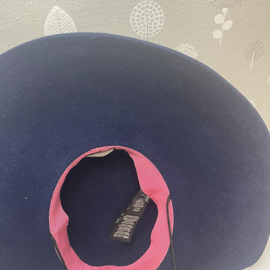 希少 GUCCI グッチ フラワーズ ベロアハット コサージュ あご紐 リボン