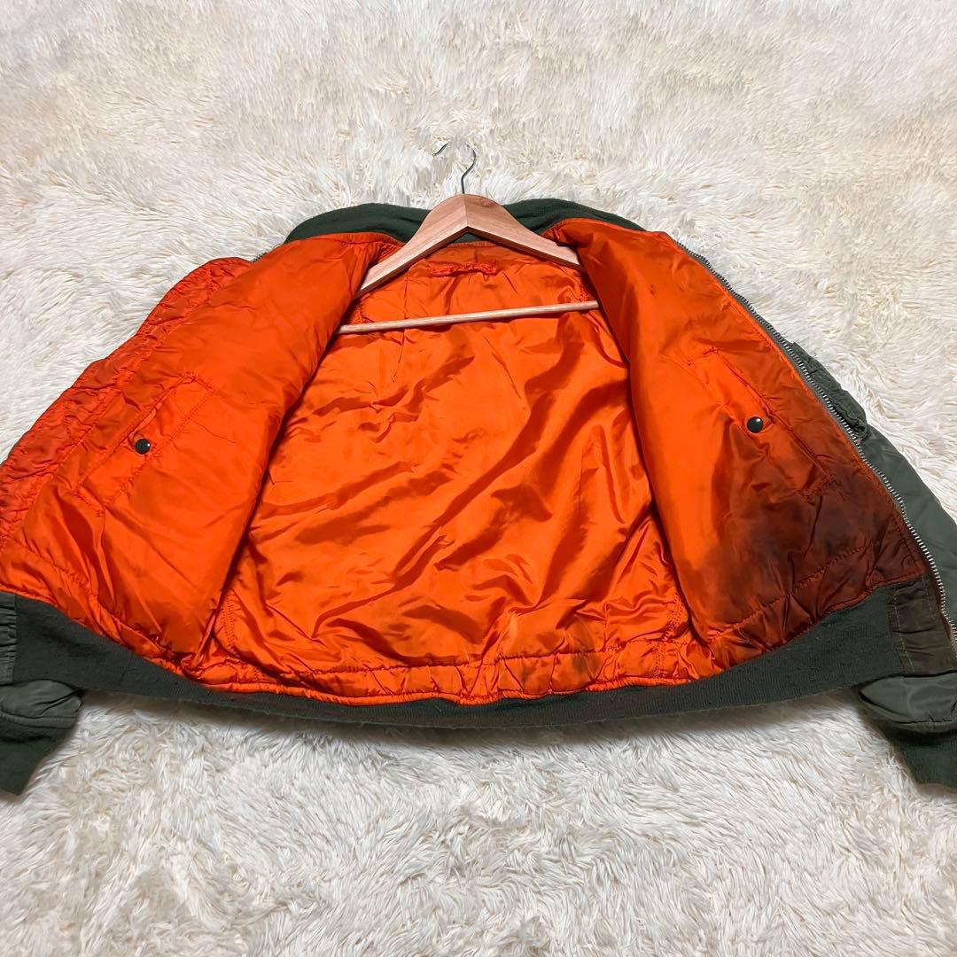 USA製　80s アルファインダストリーズ MA-1 リバーシブル M