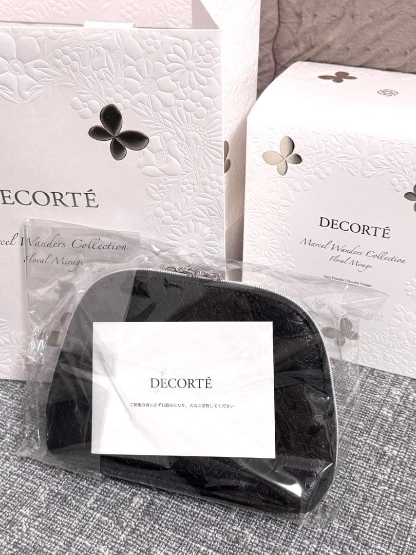 【値下げ中】マルセルワンダースコレクション コスメデコルテ フェイスパウダーXV