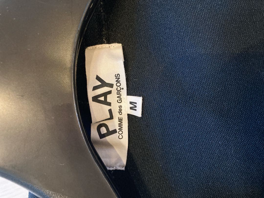 早い者勝ち☆美品☆コムデギャルソン☆PLAY☆パーカー　M