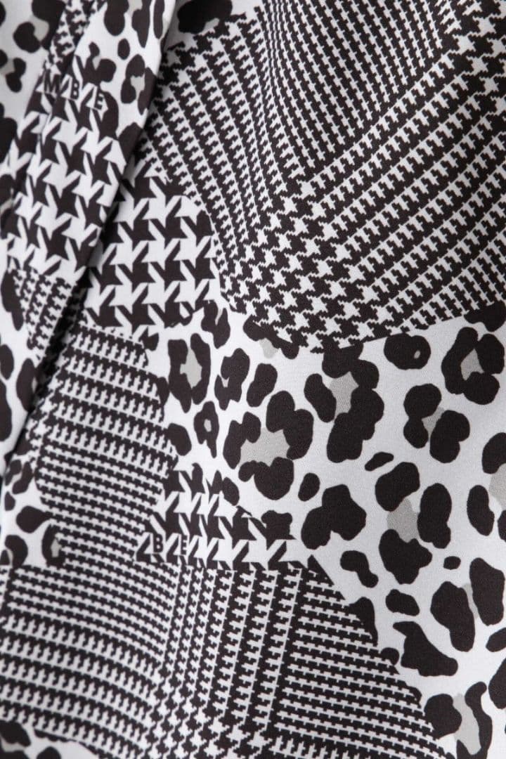 MASTER BUNNY EDITION レインジャケット サイズ6