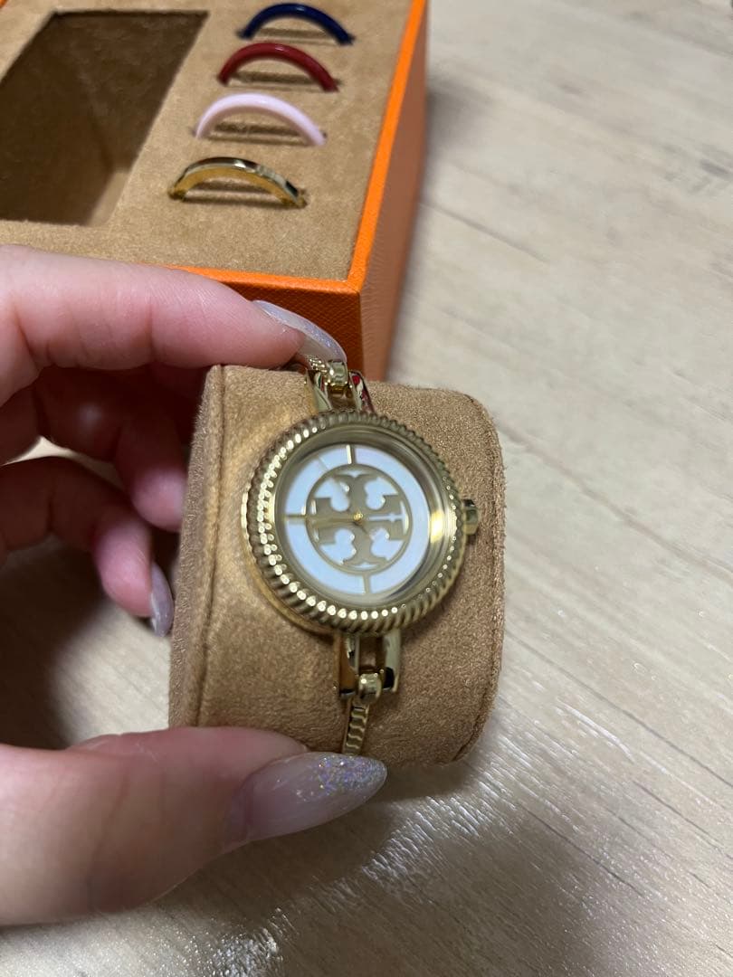 TORY BURCH ゴールド アナログ腕時計