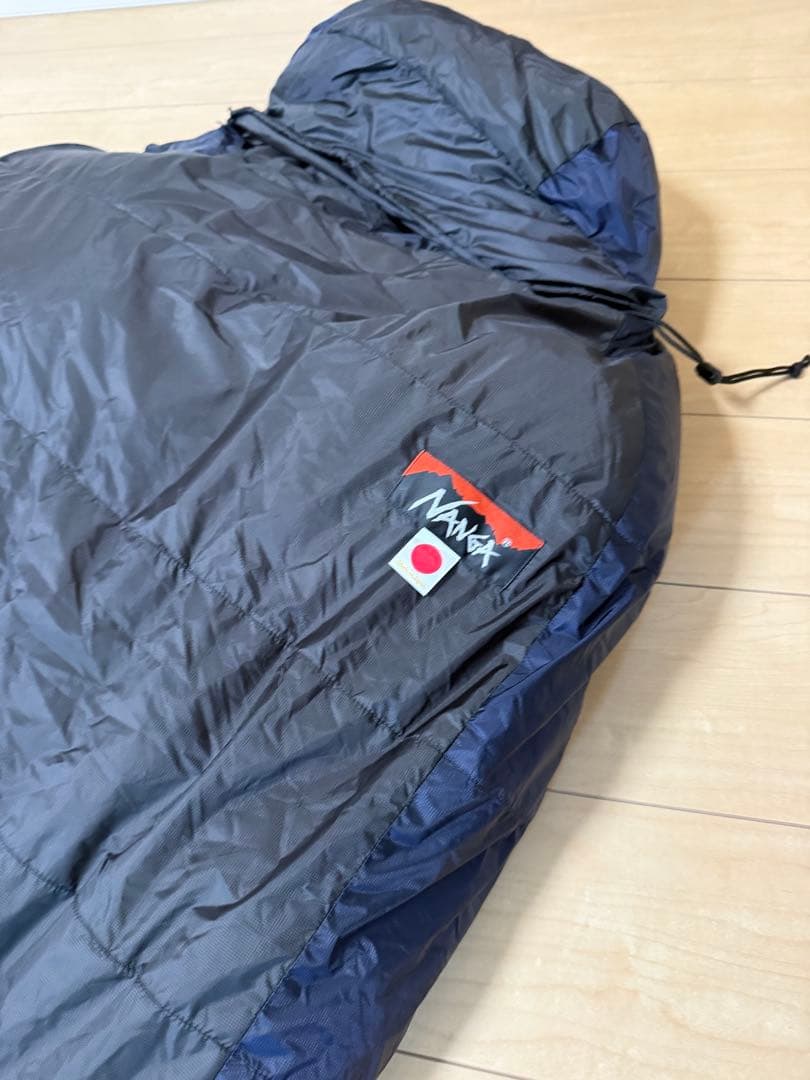 ナンガ オーロラライト 600DX ブラック ネイビー