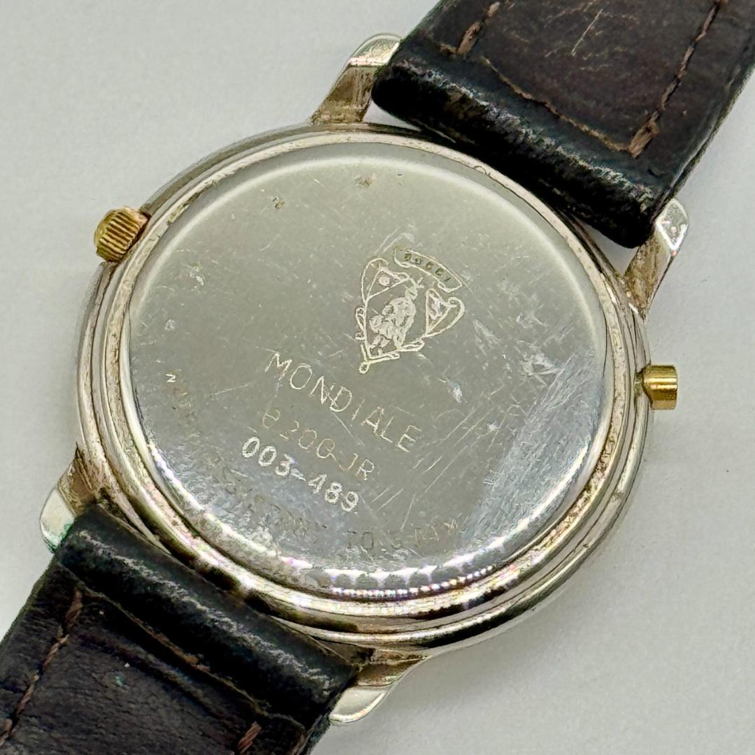 稼働品 GUCCI グッチ 腕時計 デイト グレー文字盤 クォーツ 8200JR