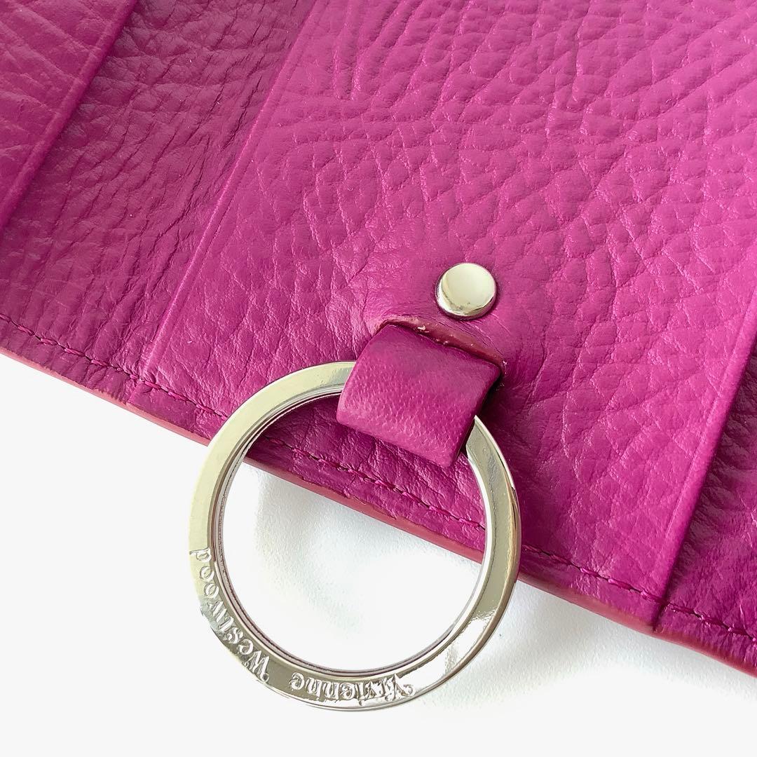 新品★ヴィヴィアンウエストウッド★チャーム付きクロコ型押し4連キーケース★ピンク