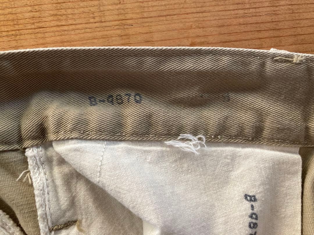 オリジナル☆m-45❗️usarmy chinoチノパン.ボタンフライ.フラップ付