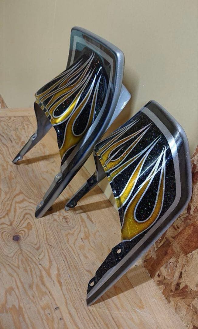 YAMAHA xj400 外装７点フルセット　業者塗装後未使用品　保管傷多少あり