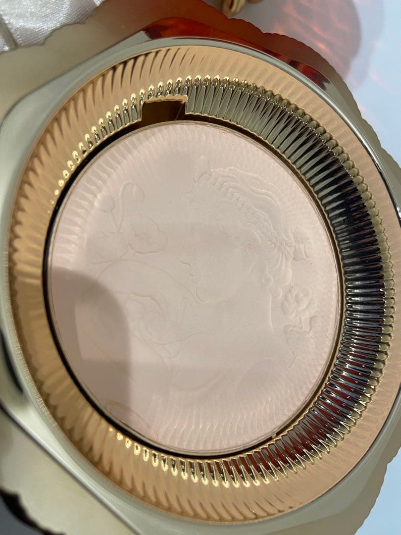 値下げいたしました。カネボウミラノコレクションエターナルフェースパウダー30g