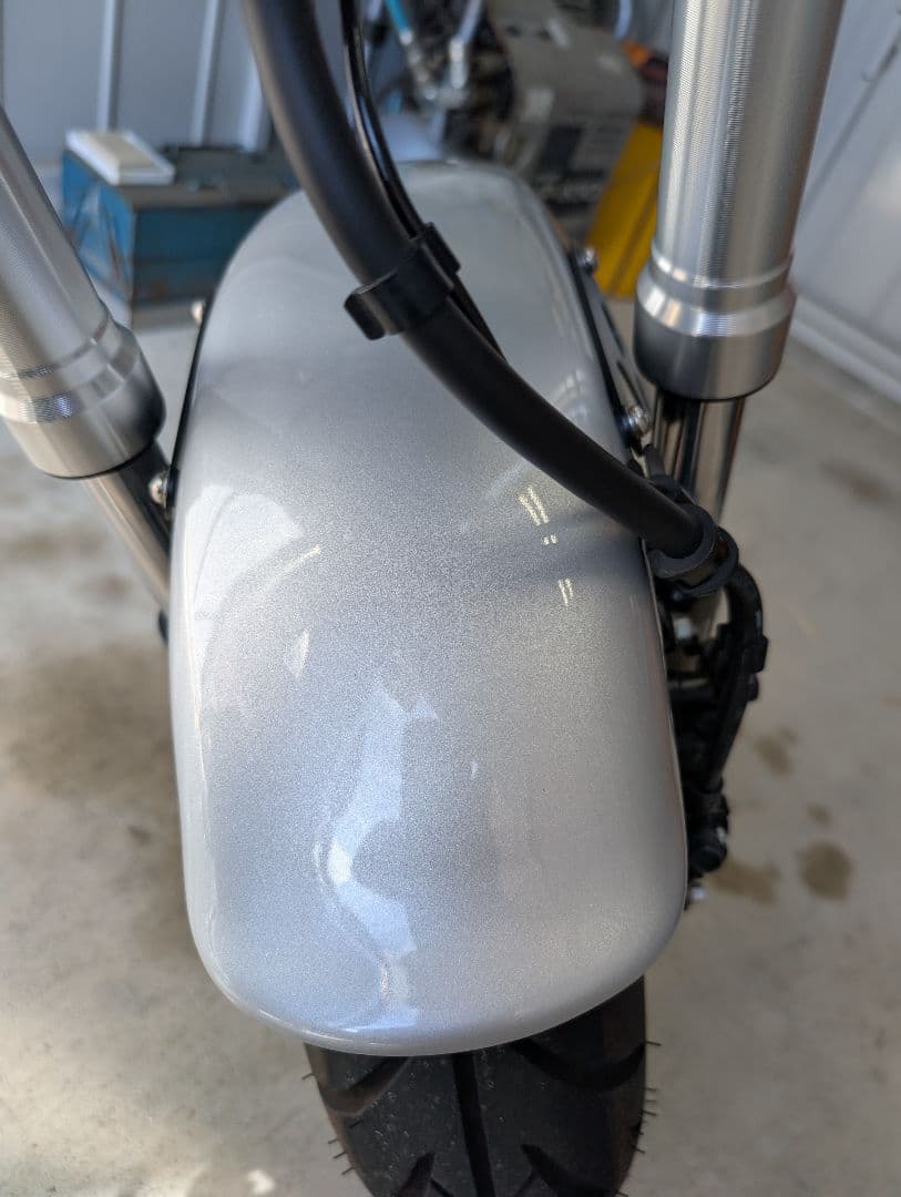 ダックス125 ディアブロフロントフェンダー中古美品