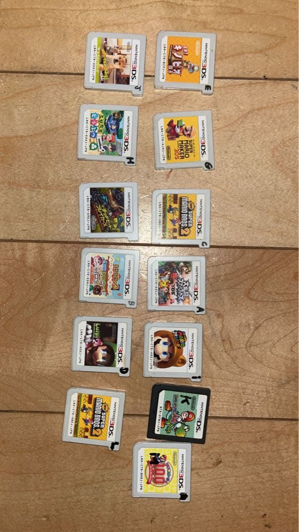 Nintendo 3DS ネイビーブルー 本体とゲーム10本と3DS用ケース