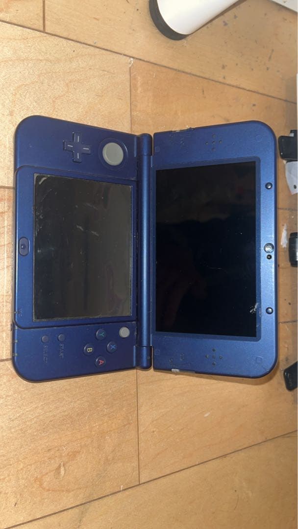 Nintendo 3DS ネイビーブルー 本体とゲーム10本と3DS用ケース