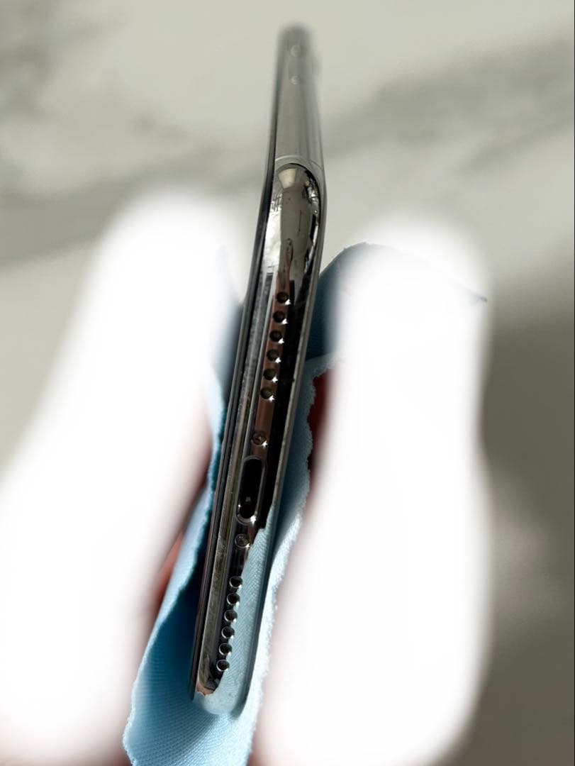 Apple iPhone X シルバー 本体 256GB