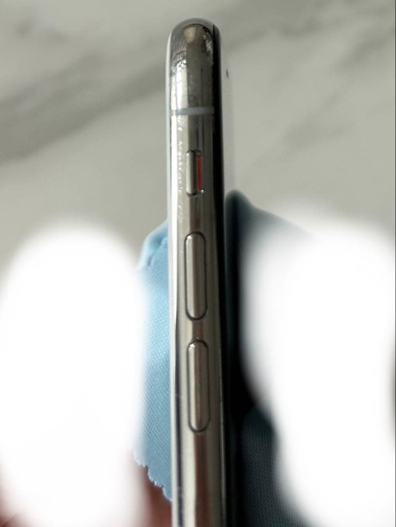 Apple iPhone X シルバー 本体 256GB