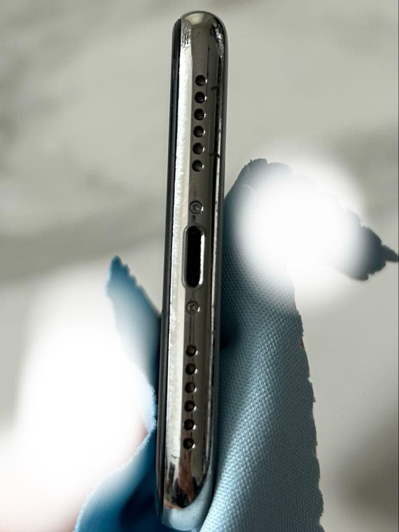 Apple iPhone X シルバー 本体 256GB