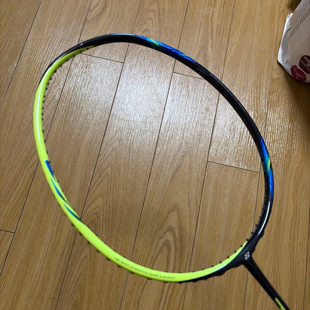 アストロクス77 4UG5