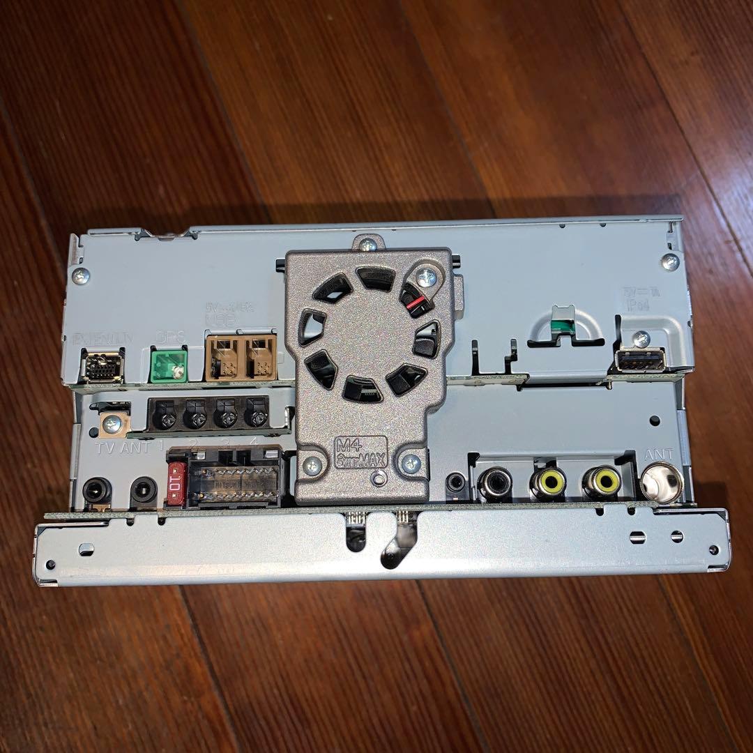 じ*ん様 （再出品）パイオニアカーナビ　カロッツェリア　AVIC-RZ900