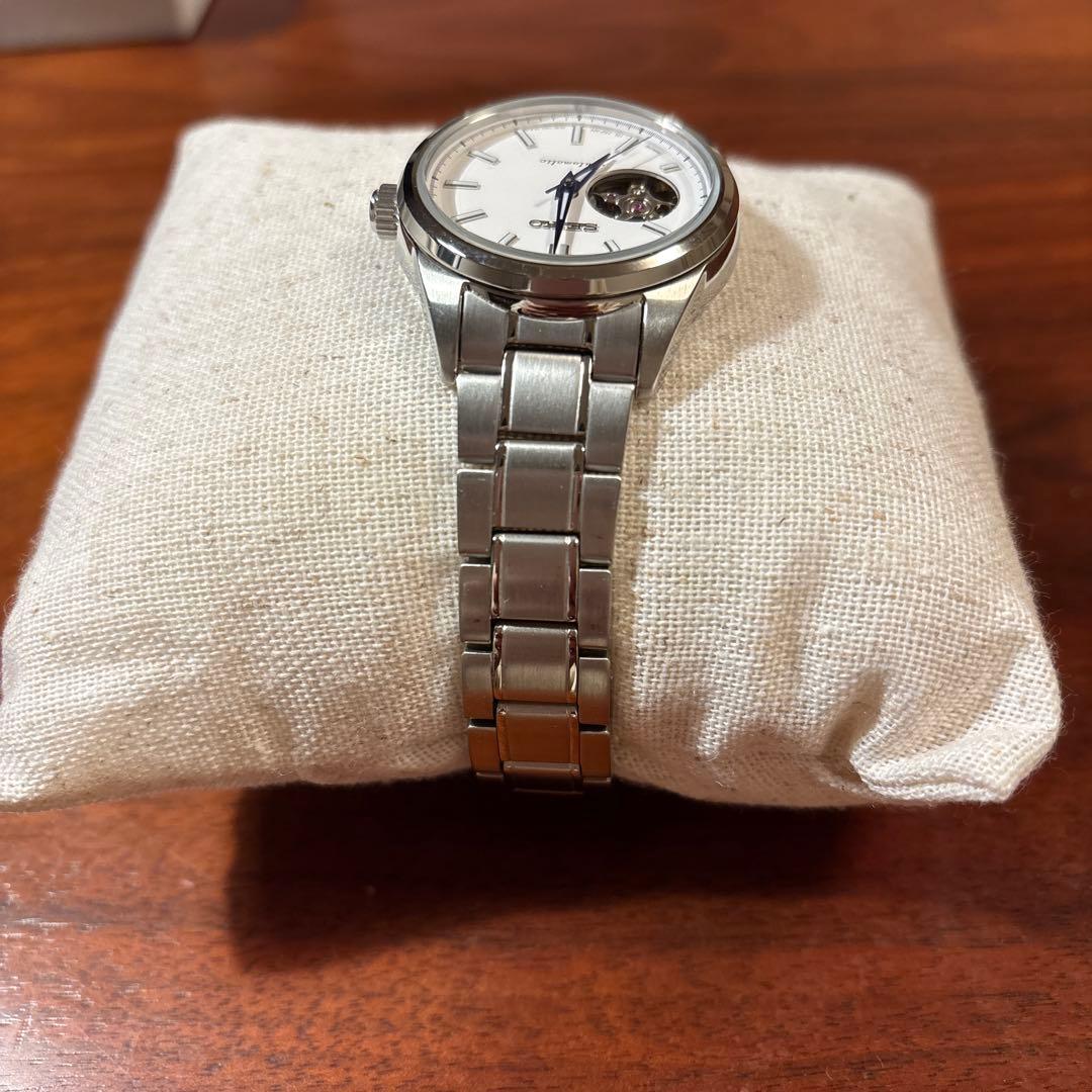 SEIKO 腕時計　レディース