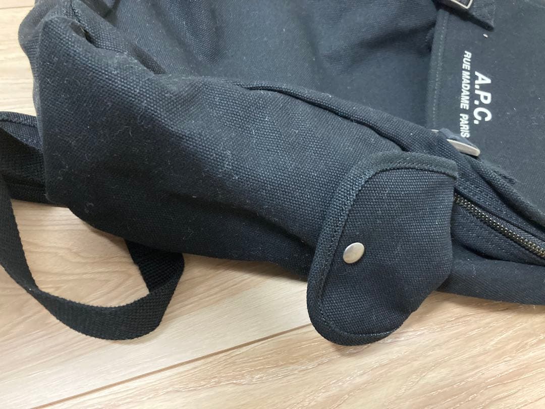 【きらん☆】 APC アーペーセー　キャンバス　バックパック　リュック　黒