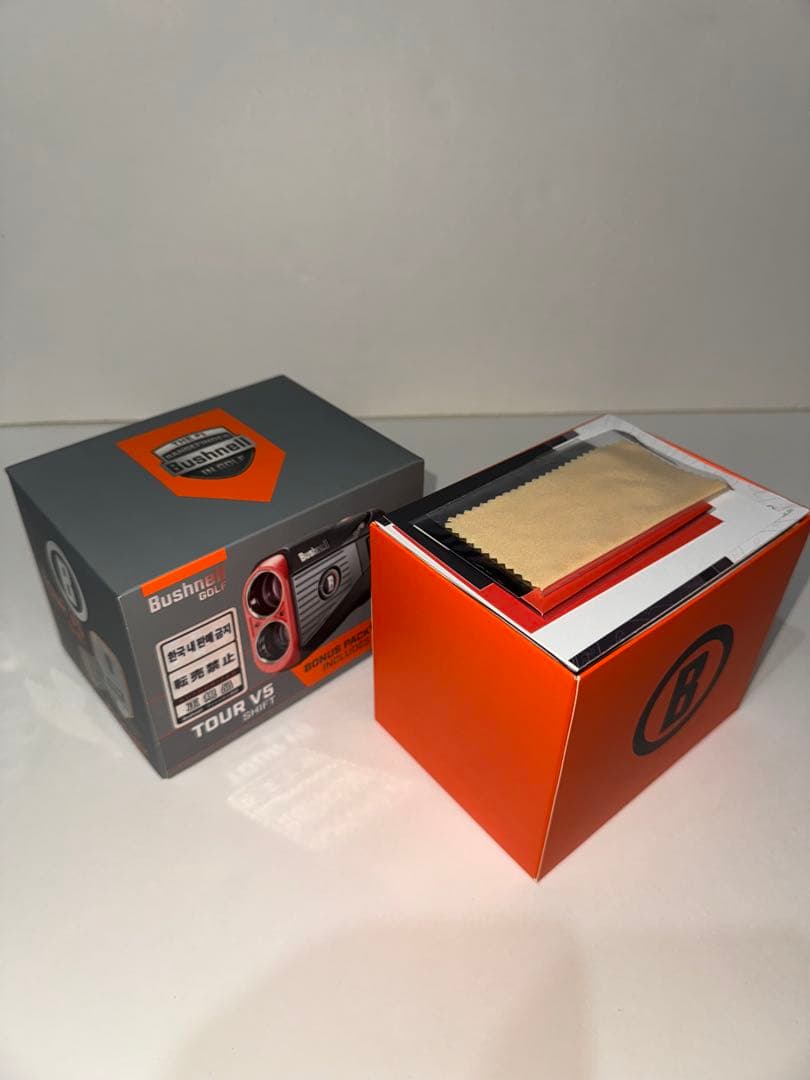 Bushnell Tour V5 Shift レーザー距離計