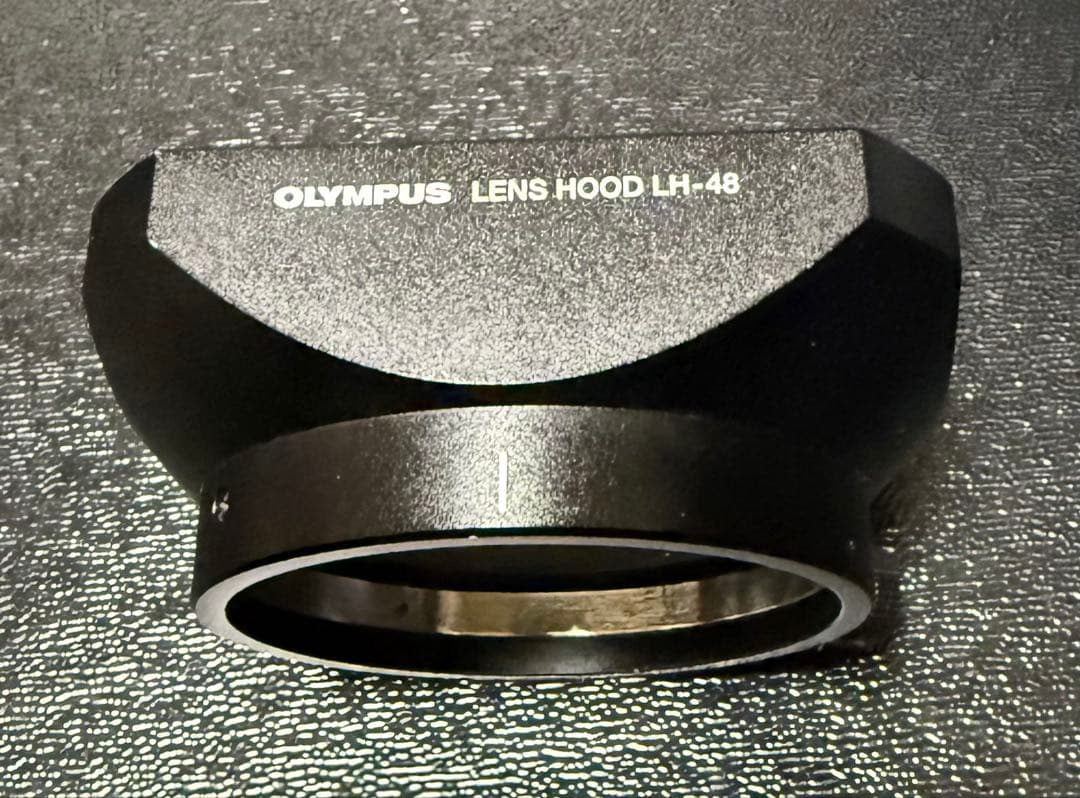 お値引き【美品】ZUIKO ED12mm f2.0 ブラック+純正フード