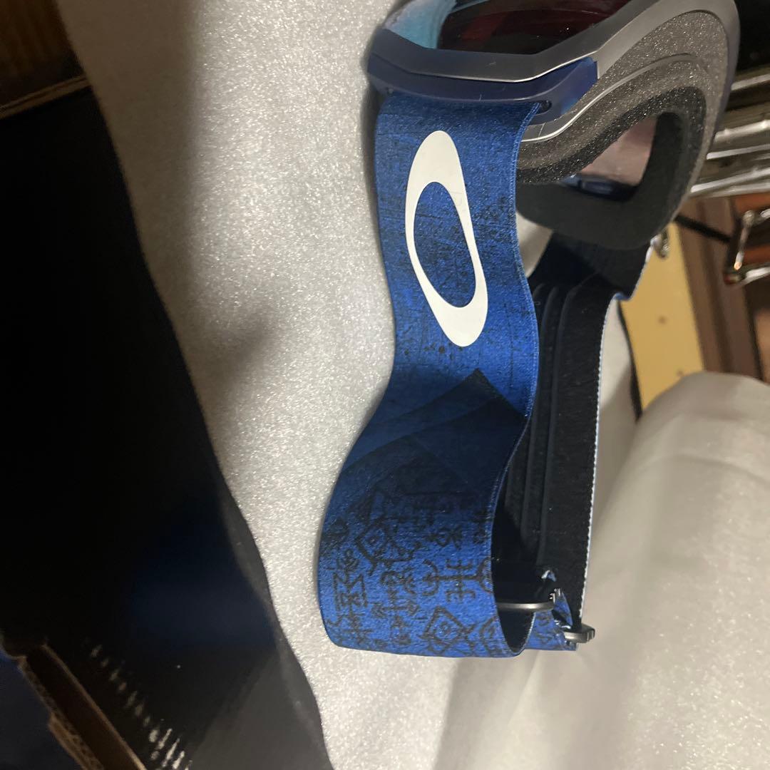 Oakley スキー・スノーボード ゴーグル　値下げ可能　新品未使用