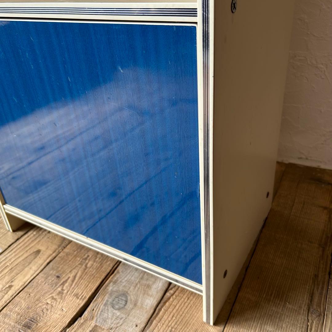 【 希少 の 青 】　レトロポップ　棚