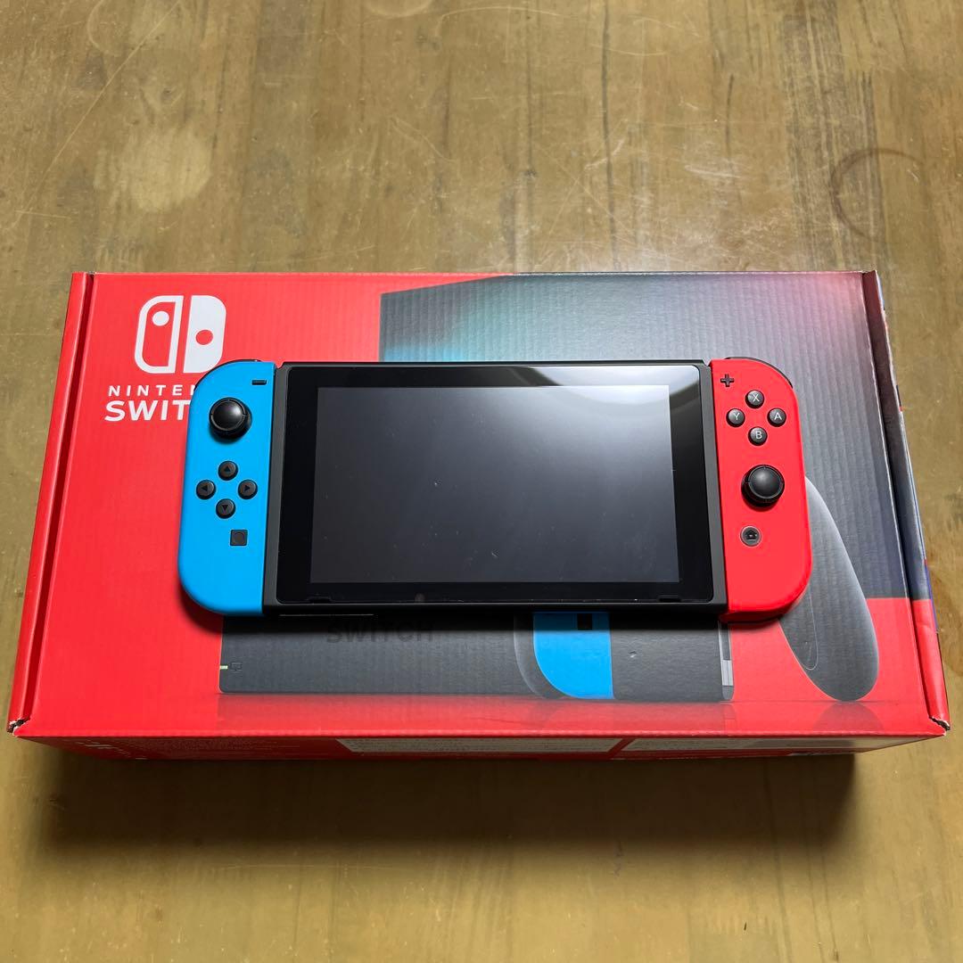 【画面保護シート付き】Nintendo Switch_本体＋付属品一式