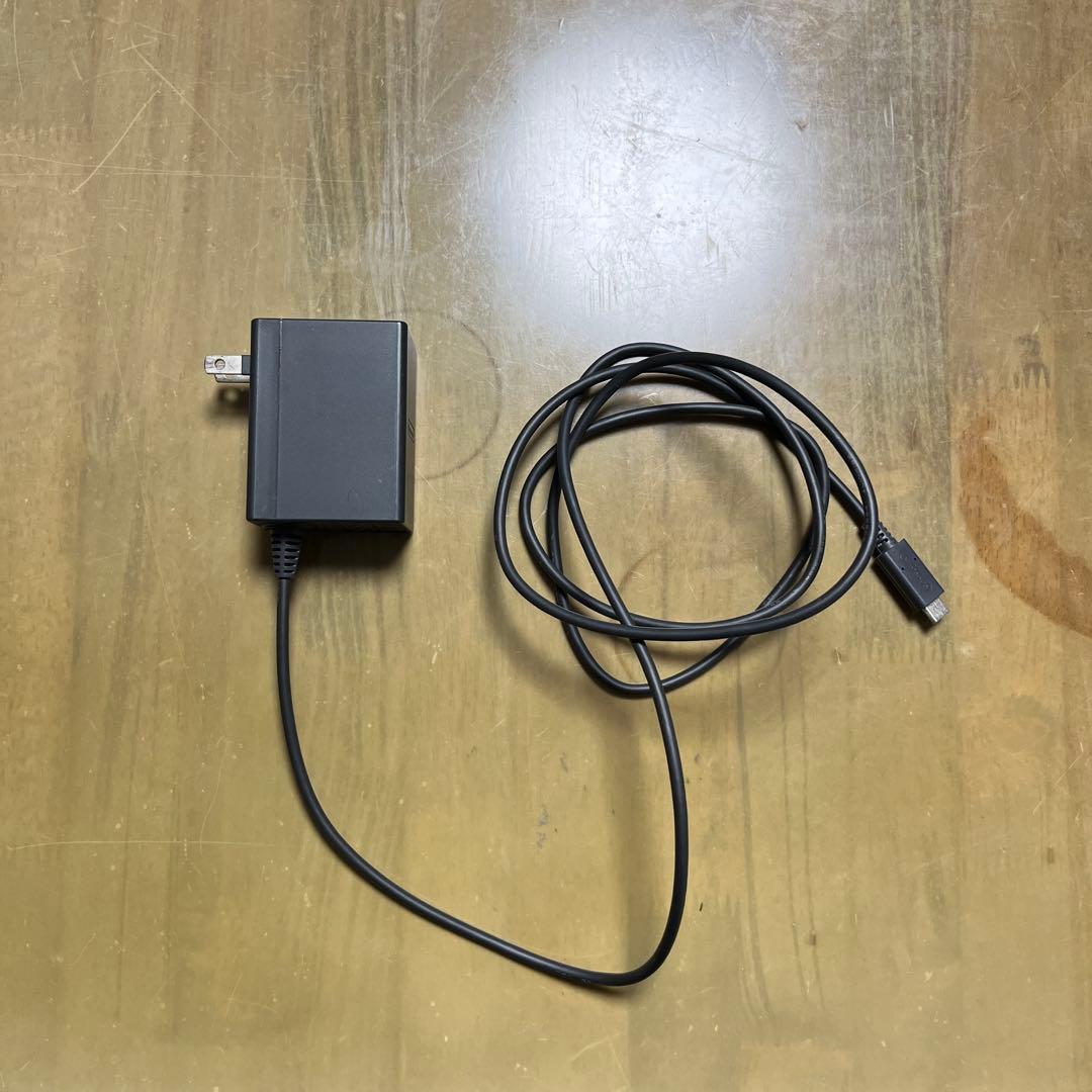 【画面保護シート付き】Nintendo Switch_本体＋付属品一式