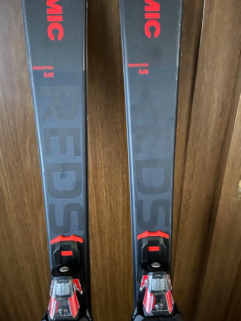 アトミック　レッドスターMI 156cm