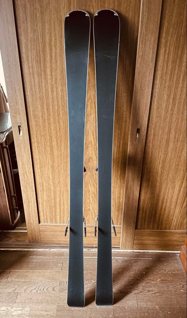 アトミック　レッドスターMI 156cm