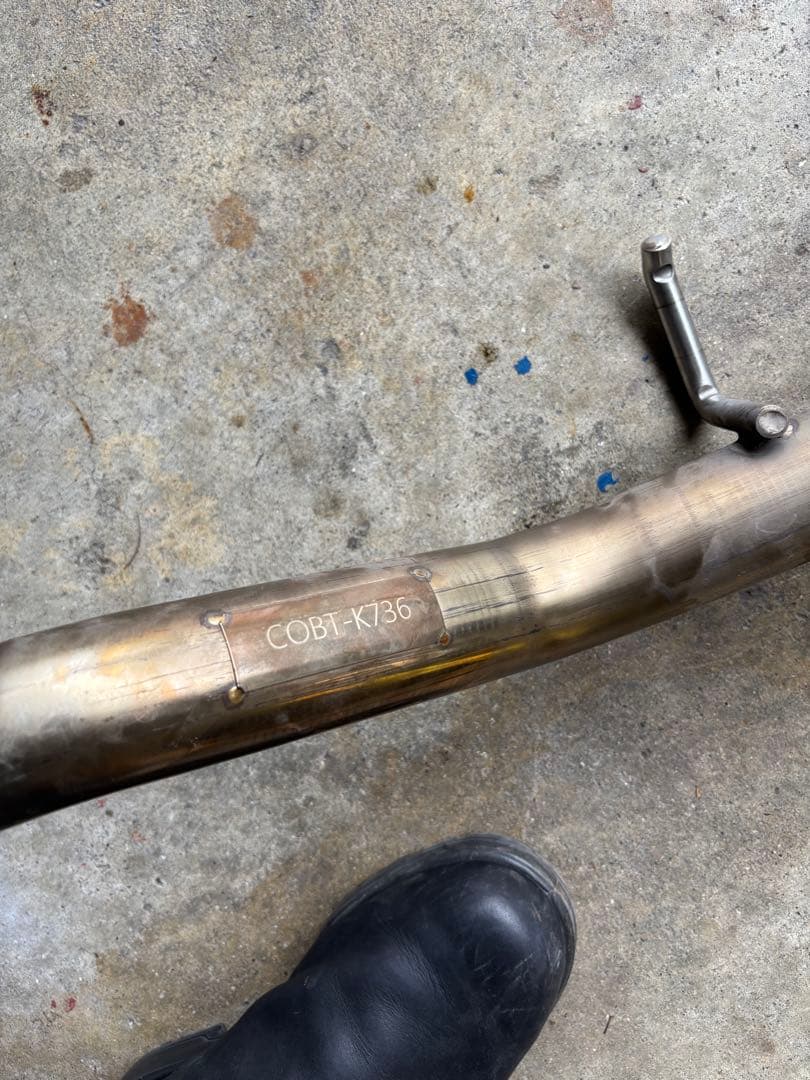 エブリイ　DA17W ロッソモデロ　チタンマフラー