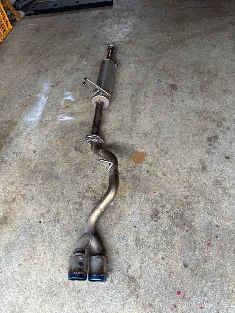 エブリイ　DA17W ロッソモデロ　チタンマフラー