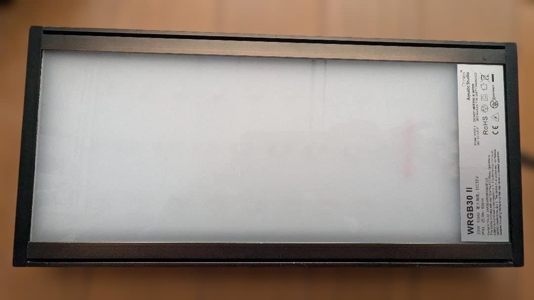 Chihiros WRGB II 30 + 吊り下げ金具