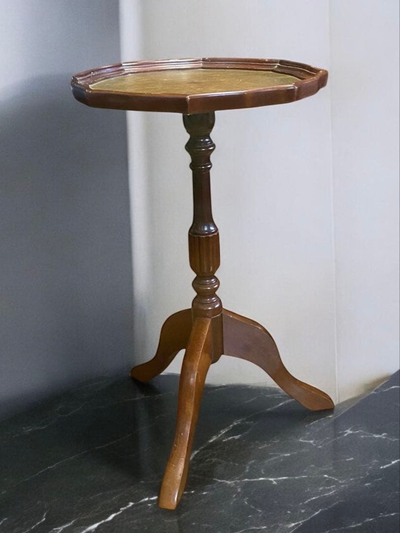 イタリア製アンティーク★天板革張りのコーヒーテーブル　サイドテーブル　花台