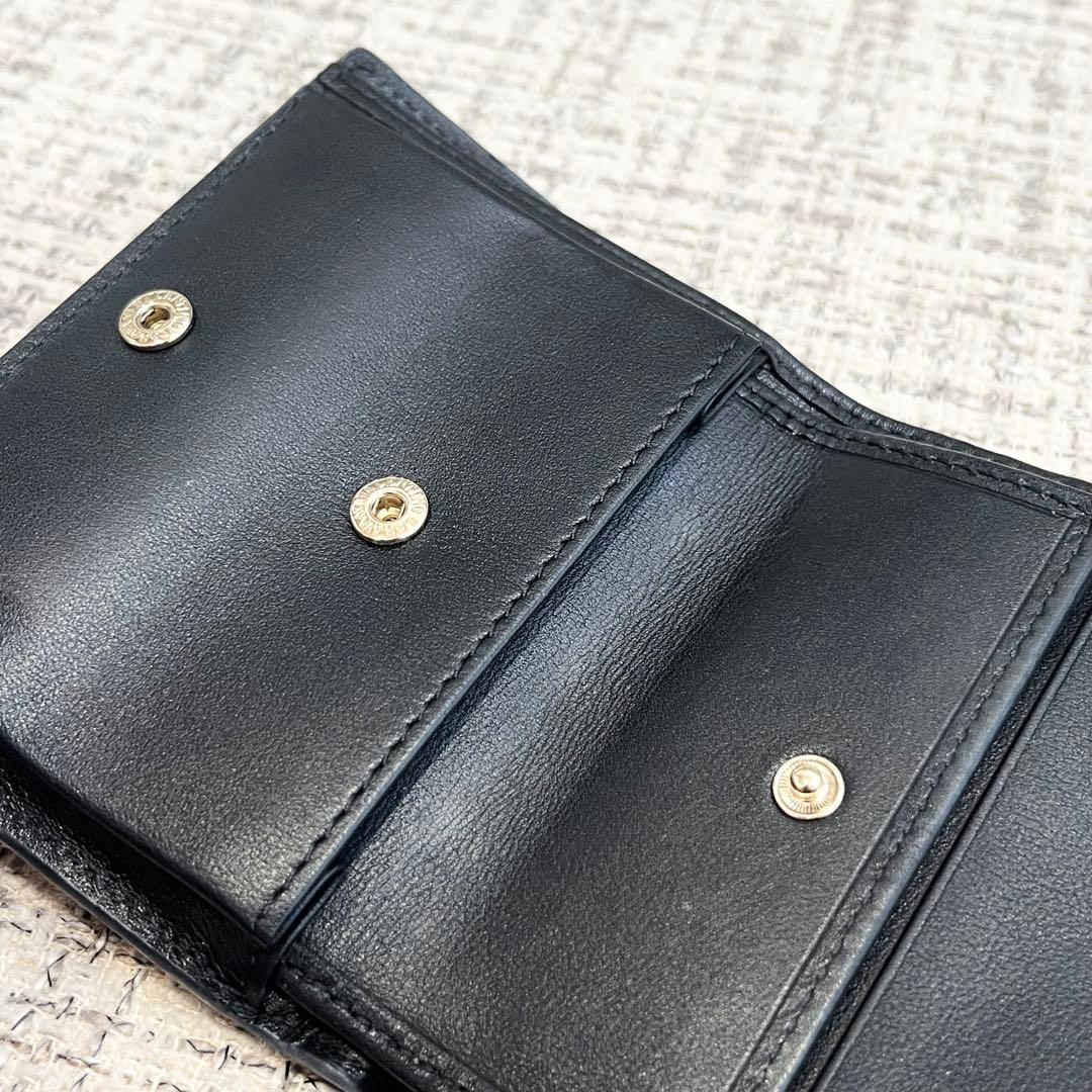 VALENTINO GARAVANI 二つ折り財布 黒 レザー