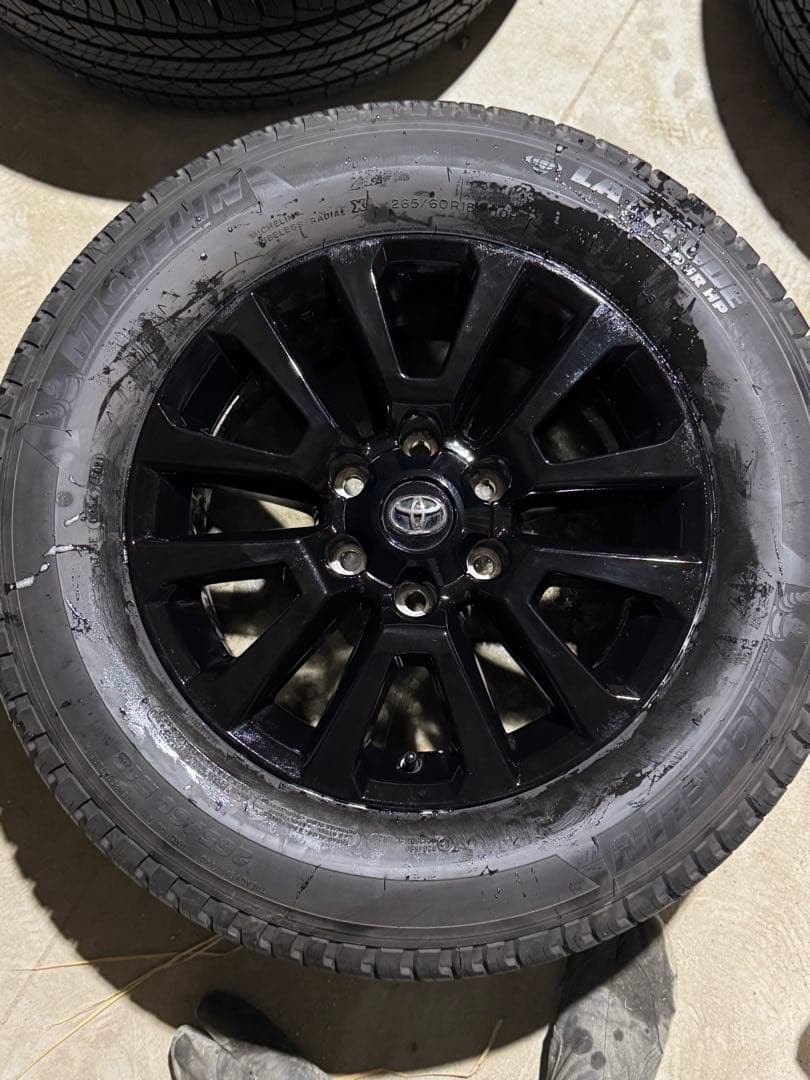 【70周年限定車】 ランドクルーザープラド70周年ホイール4セット　おまけ付き