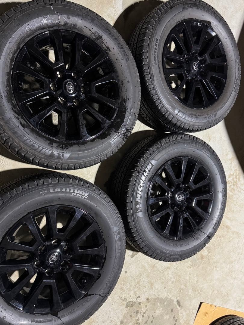 【70周年限定車】 ランドクルーザープラド70周年ホイール4セット　おまけ付き