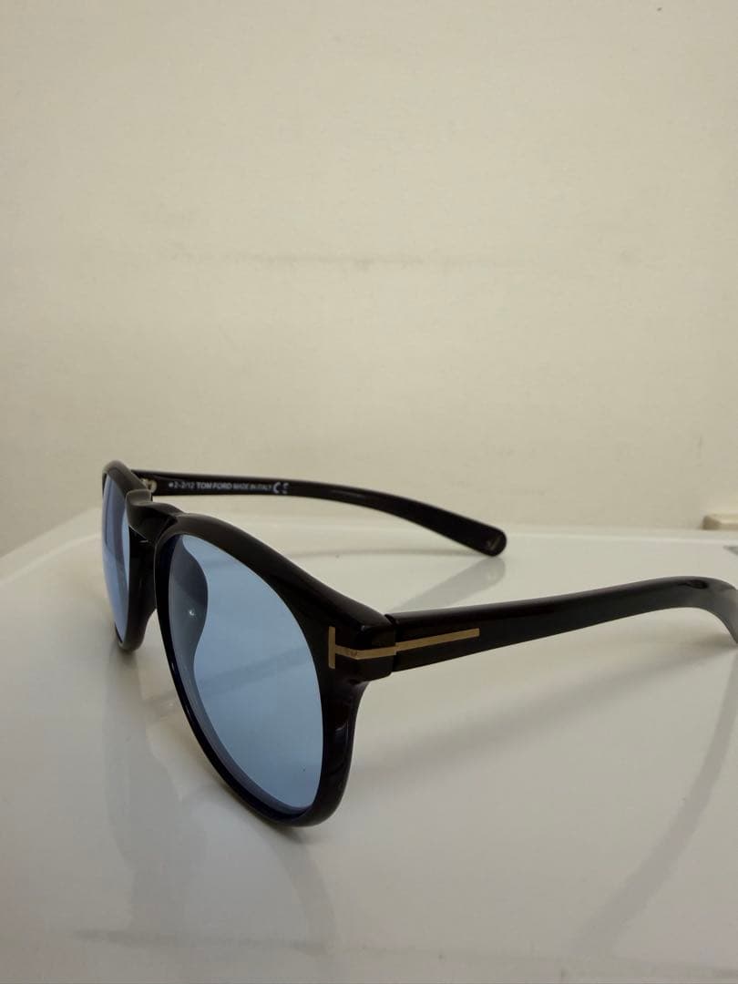 g*4様 トムフォード Flynn TF9291 01B ライトブルー サングラ