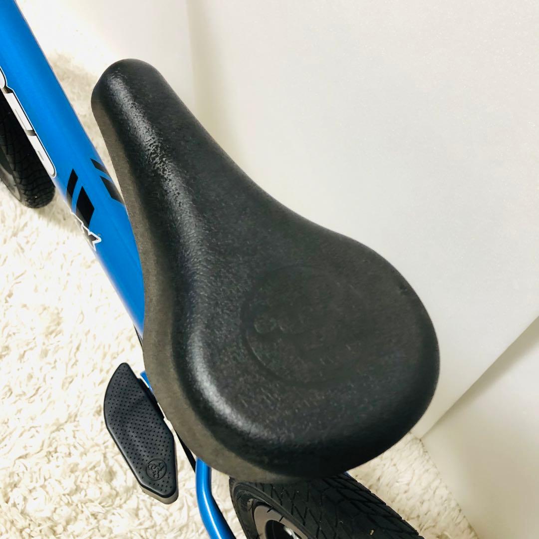 【洗浄済み】ストライダー　14x ブルー