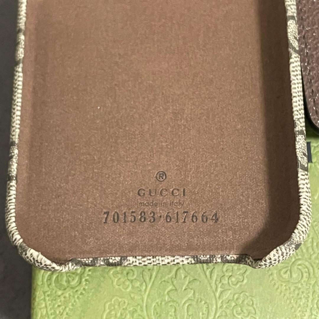 【新品未使用】グッチ GGスプリーム iPhone13 スマホケース