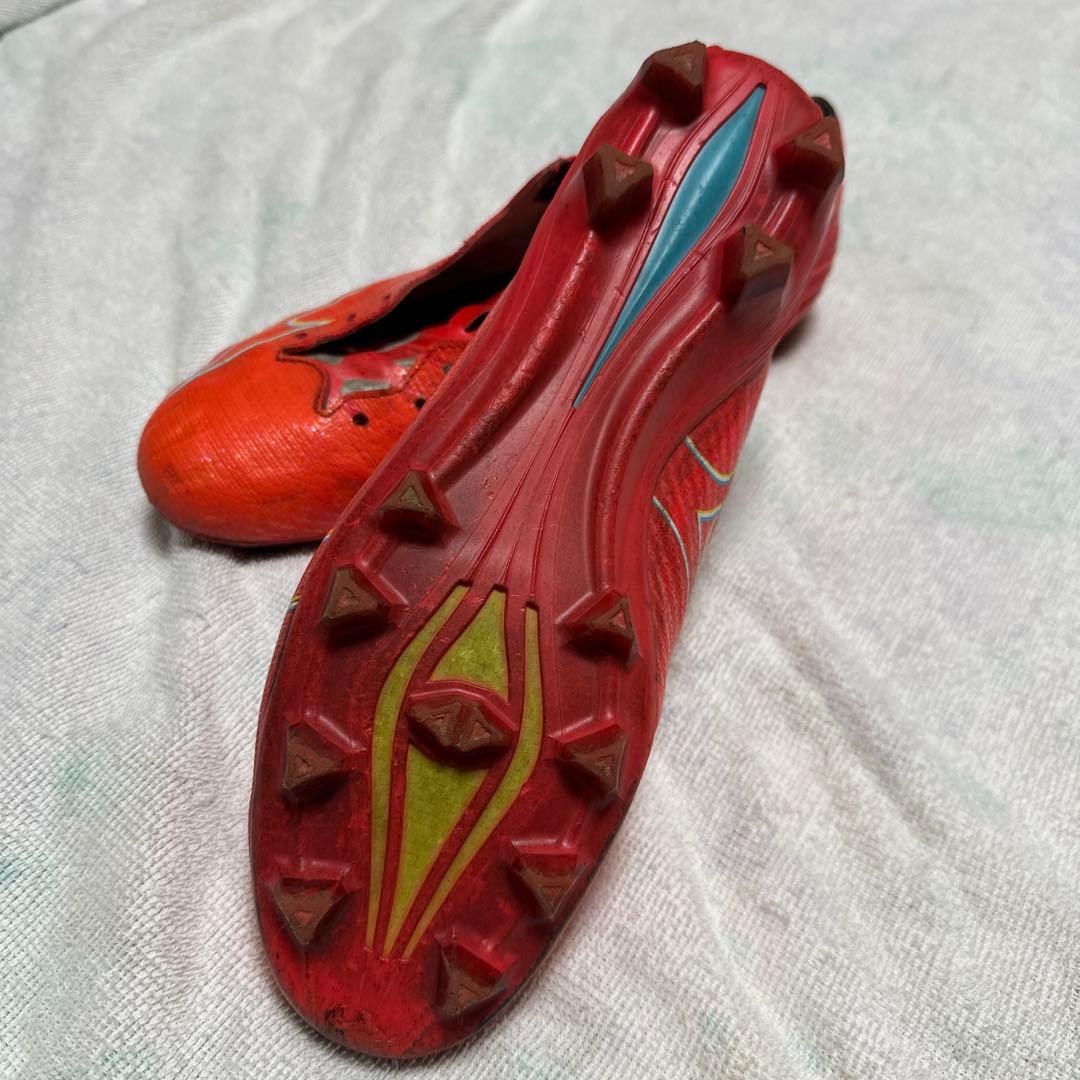 Mizuno アルファ　Japan 26.0 レッド