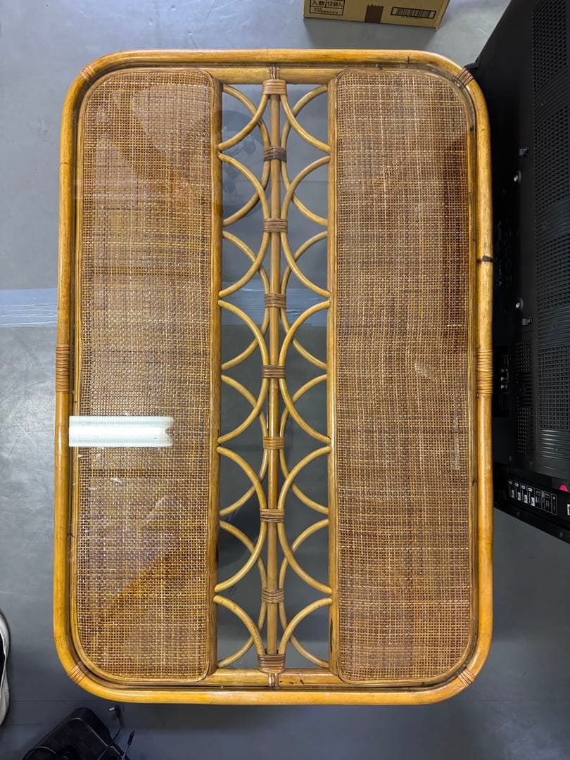 ラタン　ローテーブル　センターテーブル　座卓　ガラス天板　籐　昭和レトロ