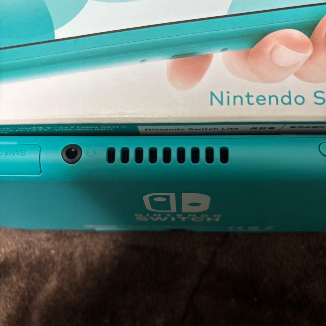 Nintendo SwitchLite 本体(ケース、箱付き)