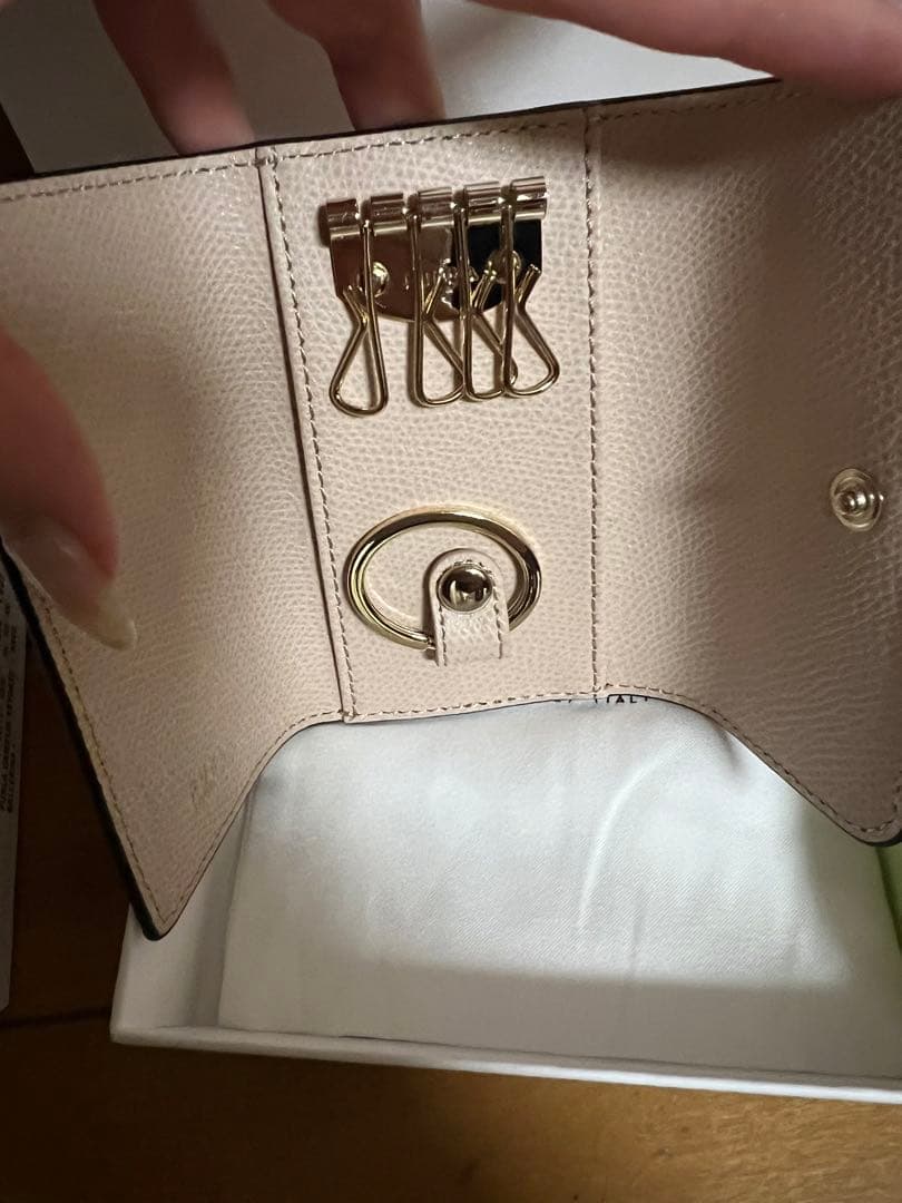 FURLAのキーケース