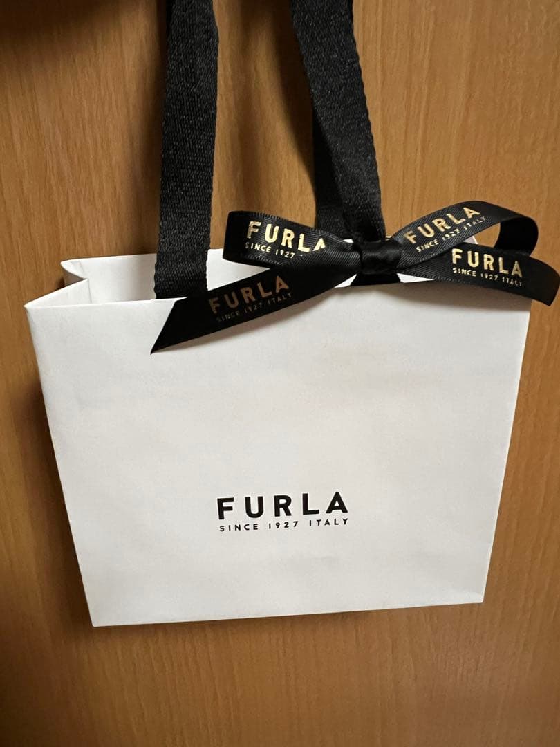 FURLAのキーケース