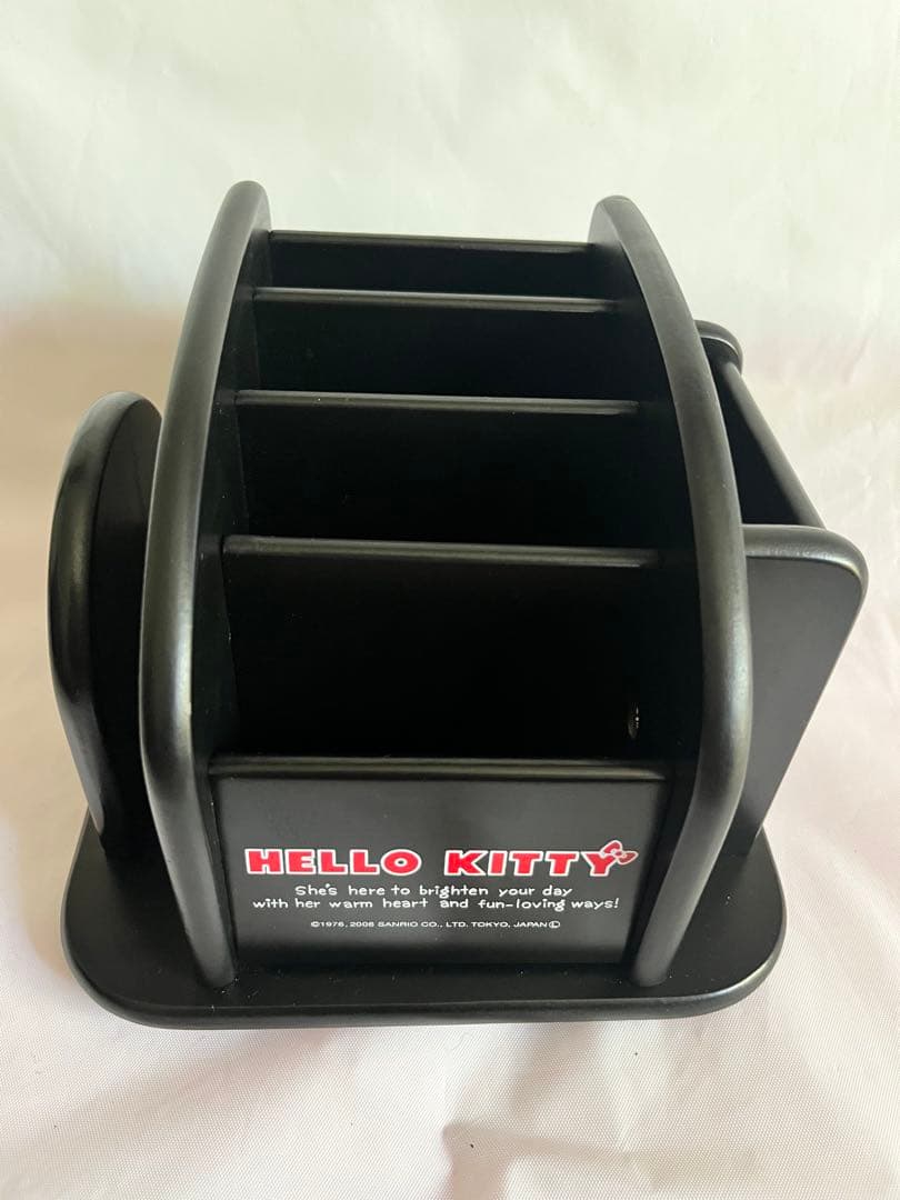 サンリオ　ハローキティ レトロ リモコンラック 2006年
