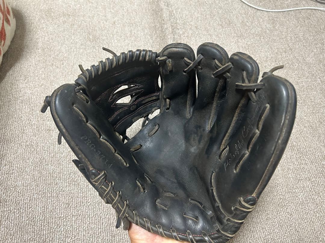 ハイゴールド内野用グローブ